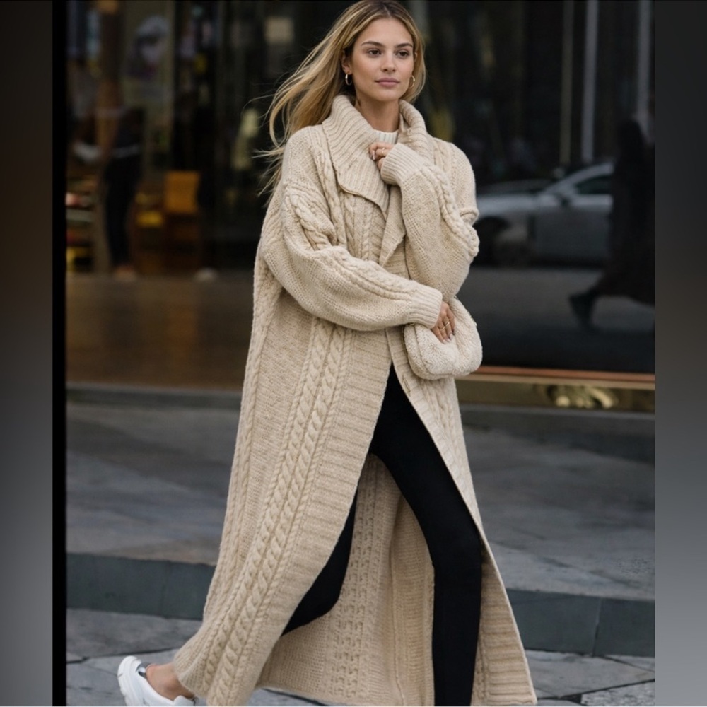 136. Tan Maxi Duster Cardigan Coat Oversized Chunky Long Cable Rib - Picture 2 of 4